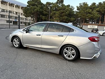 Chevrolet: Chevrolet Cruze: 1.4 л | 2017 г. 215000 км Седан — 5