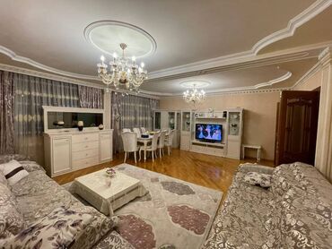 Köhnə tikili: Bakı, Bakıxanov qəs., 4 otaqlı, Köhnə tikili, 120 kv. m — 2