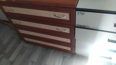 советские настенные часы янтарь: Б/у Другой шкаф, Самовывоз, Платная доставка