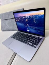 Apple MacBook: İdeal vəzziyət. Az işlənib. Russiyadan 60.000 Rubla alınıb. Üstündə — 2