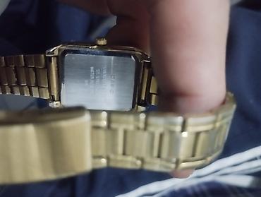 часы casio: CASIO наручные часы, классический прямоугольный корпус в золотистом — 2