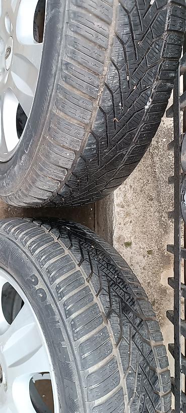 crvene: Set alu felni sa gumama – Ford 16" - Broj felni: 4 komada - — 9