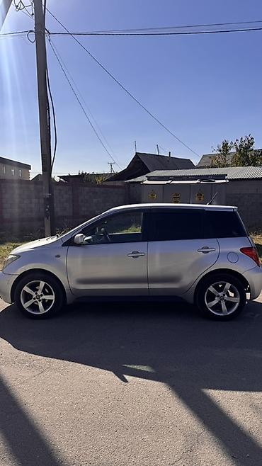 япония машина: Toyota Ist: 2002 г., 1.5 л, Вариатор, Бензин, Хэтчбэк — 4