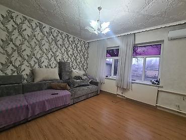 Продажа коттеджей и домов: Продаётся жилой дом с земельным участком и собственным прудом. - — 1