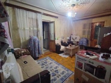 Köhnə tikili: Xətai rayonu, Nargilədə mənzil satılır– köhnə tikili Plan: - Daxili — 6