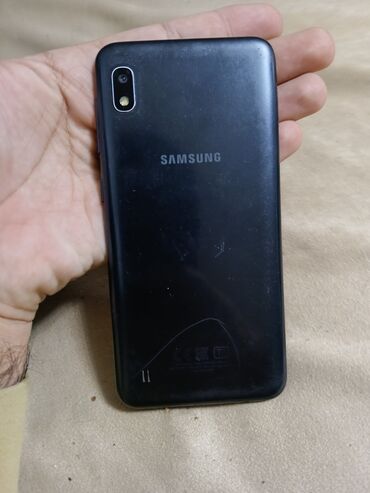 Samsung: Samsung Galaxy A10, 32 GB