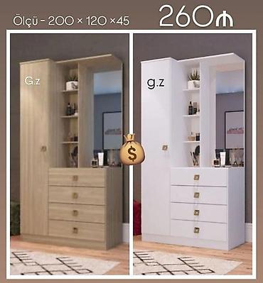 iki mərtəbə carpayılar: Dehliz dolab sifarişlə hazırlanır — 1