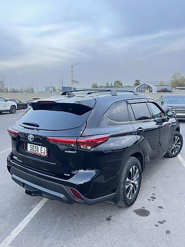 бочки на радиатор: Toyota Highlander: 2020 г., 2.5 л, Автомат, Гибрид, Кроссовер — 2