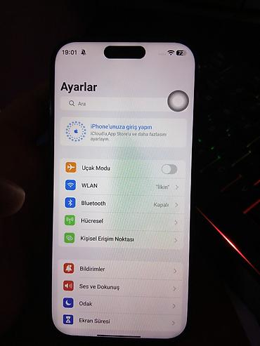 Apple iPhone: Qara, Face ID — 5