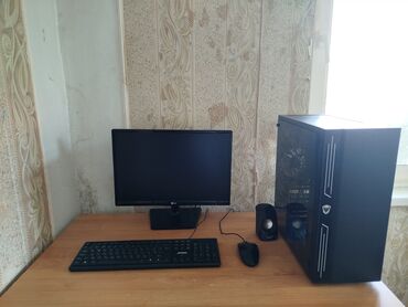 Настольные ПК и рабочие станции: PC Prossesor intel i5 500gb grb keys. lazım olmadığına görə satılır