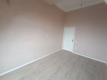 Uzunmüddətli kirayə mənzillər: Sumqayıt şəhəri Bulvar Mirvaridən qanuni 3 otaqlı mənzil boş vəziyətdə — 17