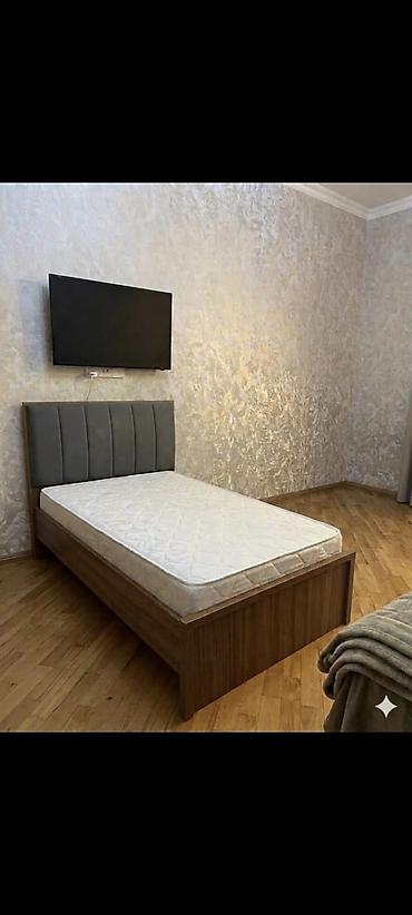 carpayı satılır: Tek neferlik çarpayı madeyradan alnıb 180 man satılir.Heç bir problemi — 1
