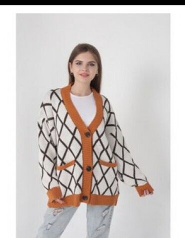 молодежная одежда оптом бишкек: Женский свитер 2XL (EU 44), 6XL (EU 52)