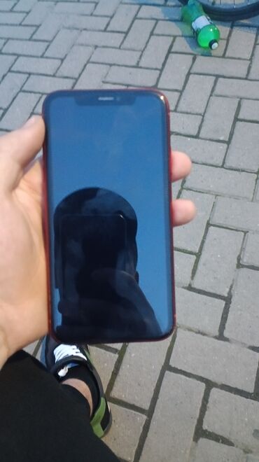 iphone xr бу: IPhone Xr, Б/у, 128 ГБ, Красный, Защитное стекло, Зарядное устройство, Кабель, 79 %