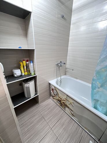 Долгосрочная аренда квартир: 3 комнаты, Риэлтор, Без подселения, С мебелью полностью — 8