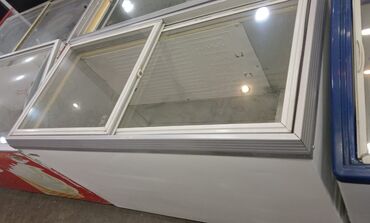 Soyuducu vitrinləri: Soyuducu super işləyir 3ay zemanetle satilir çeşid çoxdur gelib baxa