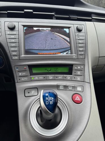 Toyota: Toyota Prius: 1.8 l | 2012 il Hetçbek — 16