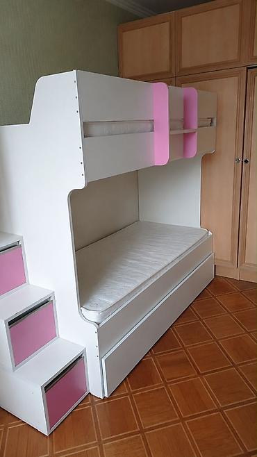 matras ortopedik: Uşaq otağı üçün iki mərtəbəli çarpayı - Rəng: ağ gövdə, açıq çəhrayı — 3