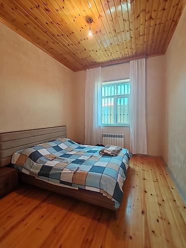 Həyət evləri və villaların satışı: 1 mərtəbəli fərdi yaşayış evi - Geniş həyətli, eyvanlı ev. Eyvana iki — 7
