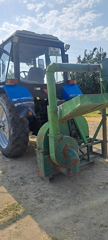 Traktorlar: Belarus MTZ 821 traktor - Rəng: mavi, kabinli - 4x4 (ön aparıcı — 7