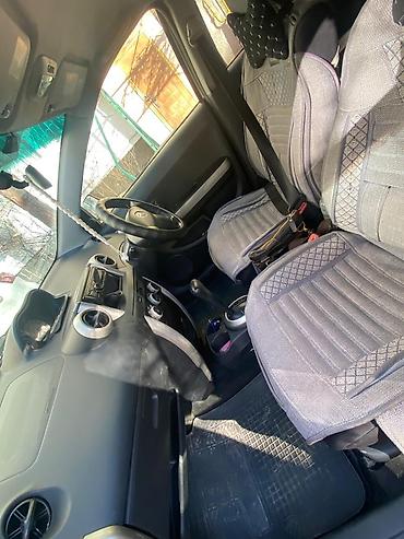 c 220: Toyota Ist: 2003 г., 1.5 л, Автомат, Бензин, Хэтчбэк — 7