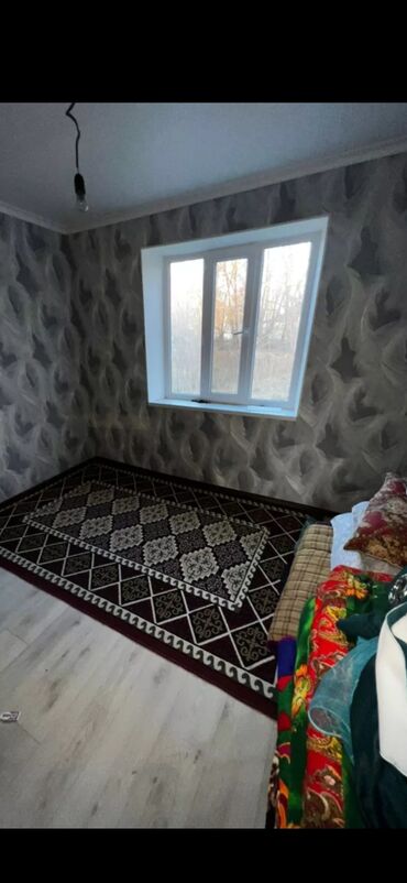 нижний чуй: 65 м², 4 комнаты, Парковка, Забор, огорожен