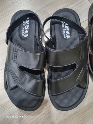 платья для свадьбы: Мужские сандалии, 40, Armani Jeans, Новый, цвет - Черный, Платная доставка, Самовывоз
