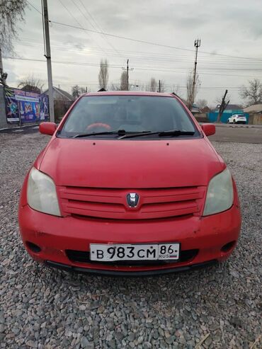 тайта ист: Toyota ist: 2002 г., 1.3 л, Автомат, Бензин, Хэтчбэк