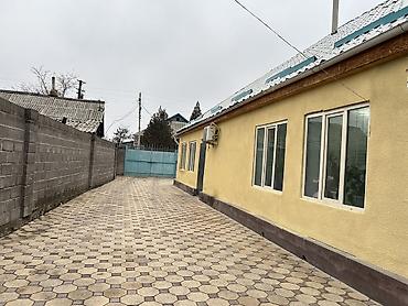 Продажа коттеджей и домов: Продается большой теплый уютный дом в городе Кара-Балта район1 школы at lalafo.kg — 3 Продажа коттеджей и домов: Продается большой теплый уютный дом в городе Кара-Балта район1 школы — 3