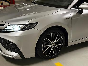 highlander 2017: Toyota Camry: 2021 г., 2.5 л, Вариатор, Гибрид, Седан — 2
