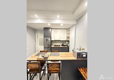 2 комнаты, 54 м², 12 мкр Элитка, 2 этаж, Евроремонт