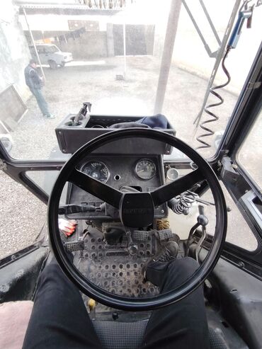 Traktorlar: Salam, Traxtir saz vəziyyətdədir. Satılır arxasında ot biçəni, Yem -da lalafo.az — 9 Traktorlar: Salam, Traxtir saz vəziyyətdədir. Satılır arxasında ot biçəni, Yem — 9