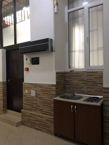 Ofislər: 28 may sahil metrosuna yaxın əşyali təmirli 3 otağlı ofis yol kənarı — 10