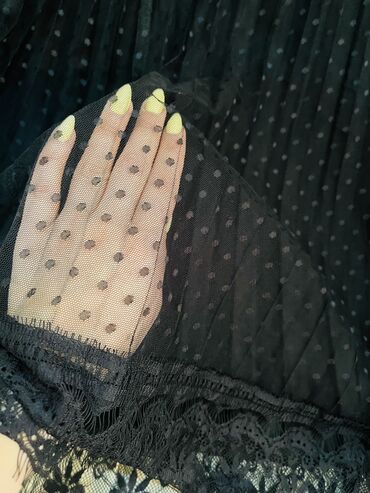 Ətəklər: Maksi Ətək, Stradivarius, Velür, M, L — 4