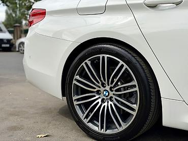 bwm e39: BMW 520: 2020 г., 2 л, Автомат, Дизель, Седан — 10
