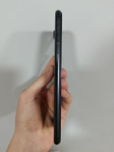gence iphone: IPhone 7 Plus, 32 GB, Qara, Barmaq izi — 5