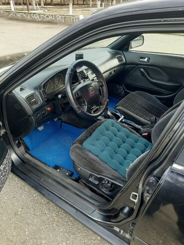 Honda: Honda Accord: 1993 г., 0.2 л, Механика, Бензин, Седан — 7