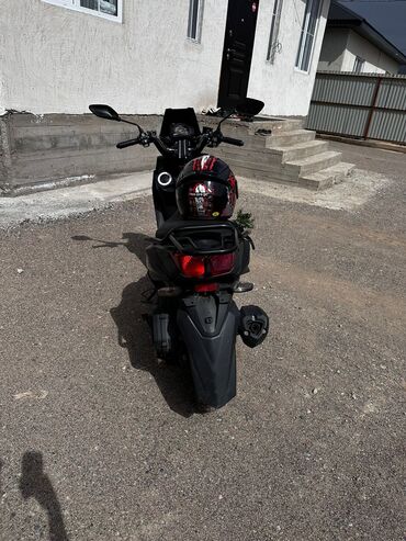 Мотоциклдер жана мопеддер: Скутер 150 куб. см, Бензин, Колдонулган
