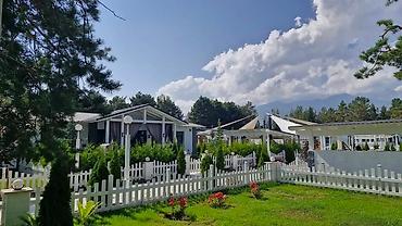 Продажа коттеджей и домов: Коттедж в Чайка Резорт. Вторая линия от берега в центральном квартале — 16