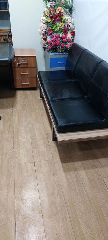 Ofis oturacaqları: Ofis oturacaqları 20 m təmiz məhsul işlənmiş olsada ukrayna istehsalı — 7