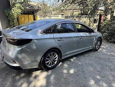 экран саната: Hyundai Sonata: 2018 г., Автомат, Бензин, Седан — 3