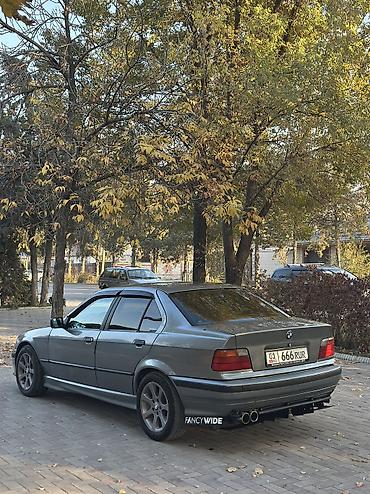 маш: BMW 3 series: 1991 г., 2 л — 7