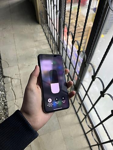 Apple iPhone: IPhone 11 Pro Max, 64 GB, Matte Midnight Green, Face ID — 4