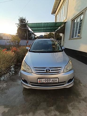 портер 4x4: Toyota Avensis Verso: 2004 г., 2 л, Механика, Бензин, Минивэн — 6