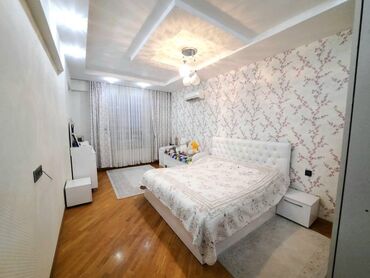 Uzunmüddətli kirayə mənzillər: Həzi Aslanov metrosuna yaxin Qədir Məmmədov kucesində 13 mertebeli — 6