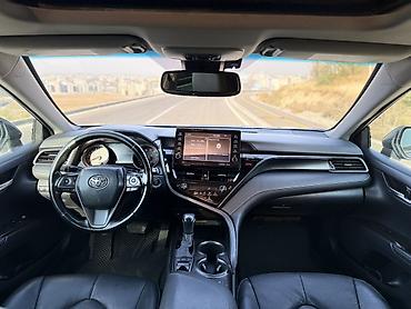 auto ru: Toyota Camry: 2021 г., 2.5 л, Автомат, Бензин, Седан — 9