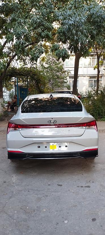 byd e1: Hyundai Avante: 2022 г., 1.6 л, Гибрид, Седан — 3