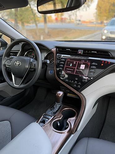 camry 2020: Toyota Camry: 2020 г., 2.5 л, Вариатор, Гибрид, Седан — 10