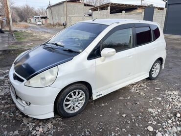 Honda: Honda Fit: 2004 г., 1.3 л, Вариатор, Бензин, Хэтчбэк — 14