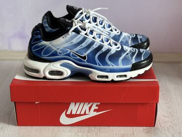 jolinesse c: Nike air max plus og blue Velicina 45,5 Patike su kao nove i dolaze